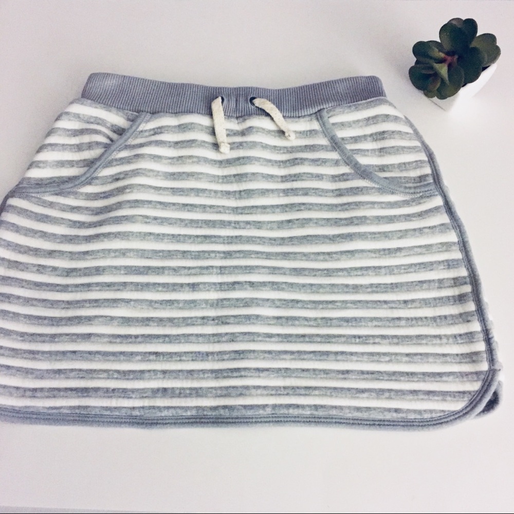 Cat & Jack skirt